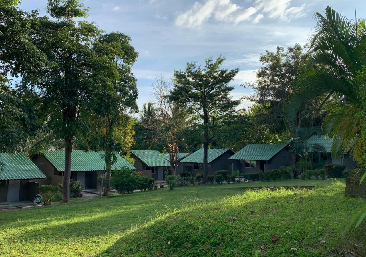 Siam Flora Resort Ко-Ланта Экстерьер фото
