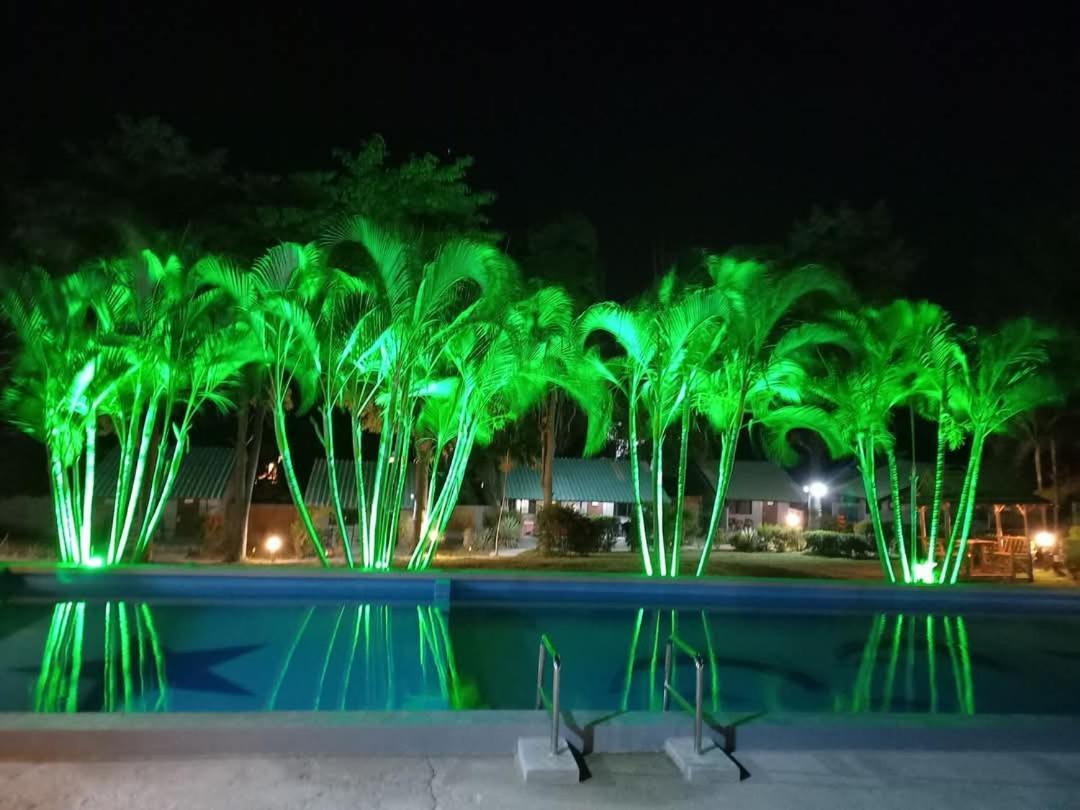 Siam Flora Resort Ко-Ланта Экстерьер фото